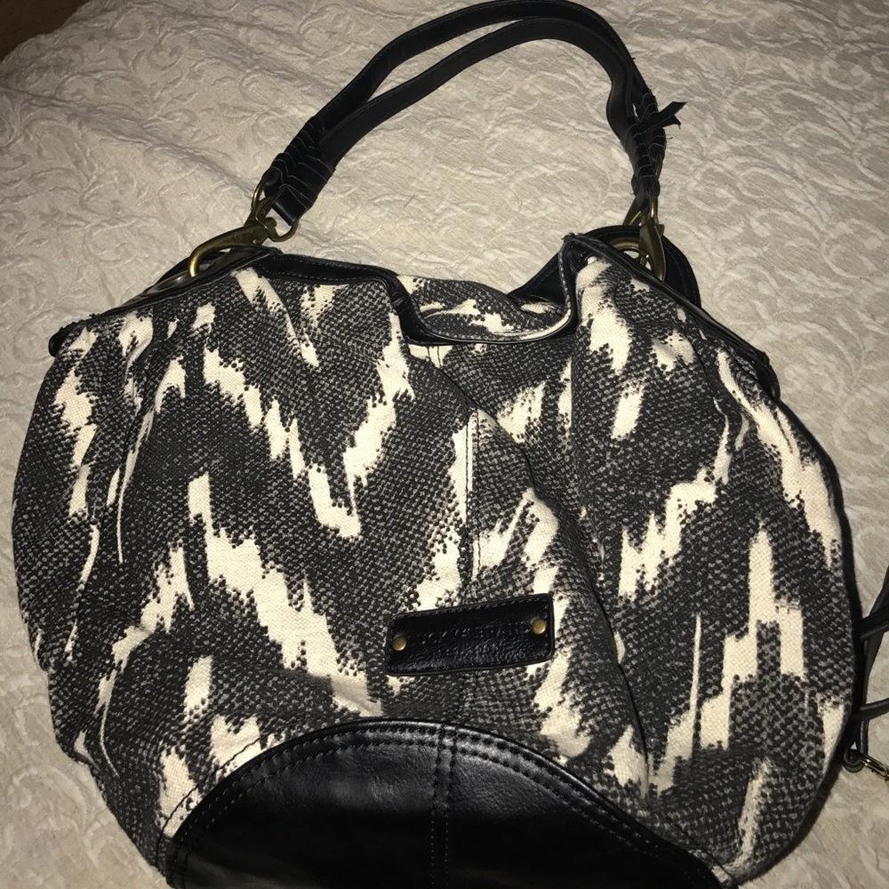 ❤️❤️❤️SOLD❤️❤️❤️Lucky brand bag