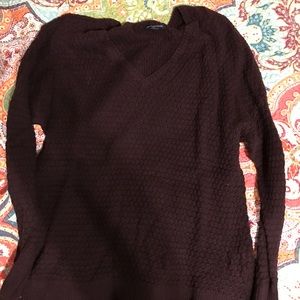 American Eagle Burgundy sweater