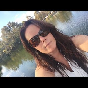 Meet your Posher, Tara