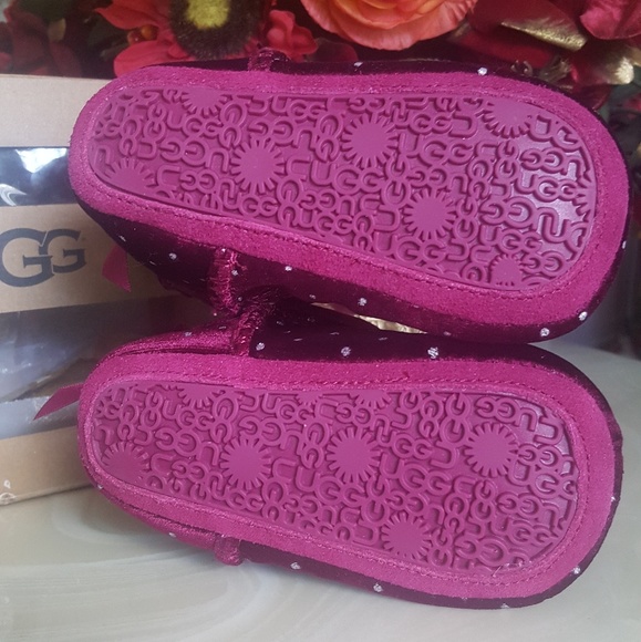 ☄ Starlight Infant UGGs☄ - Picture 5 of 6