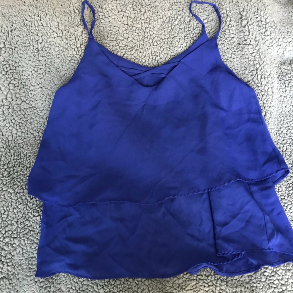 Blue ruffle tank top - Picture 2 of 2