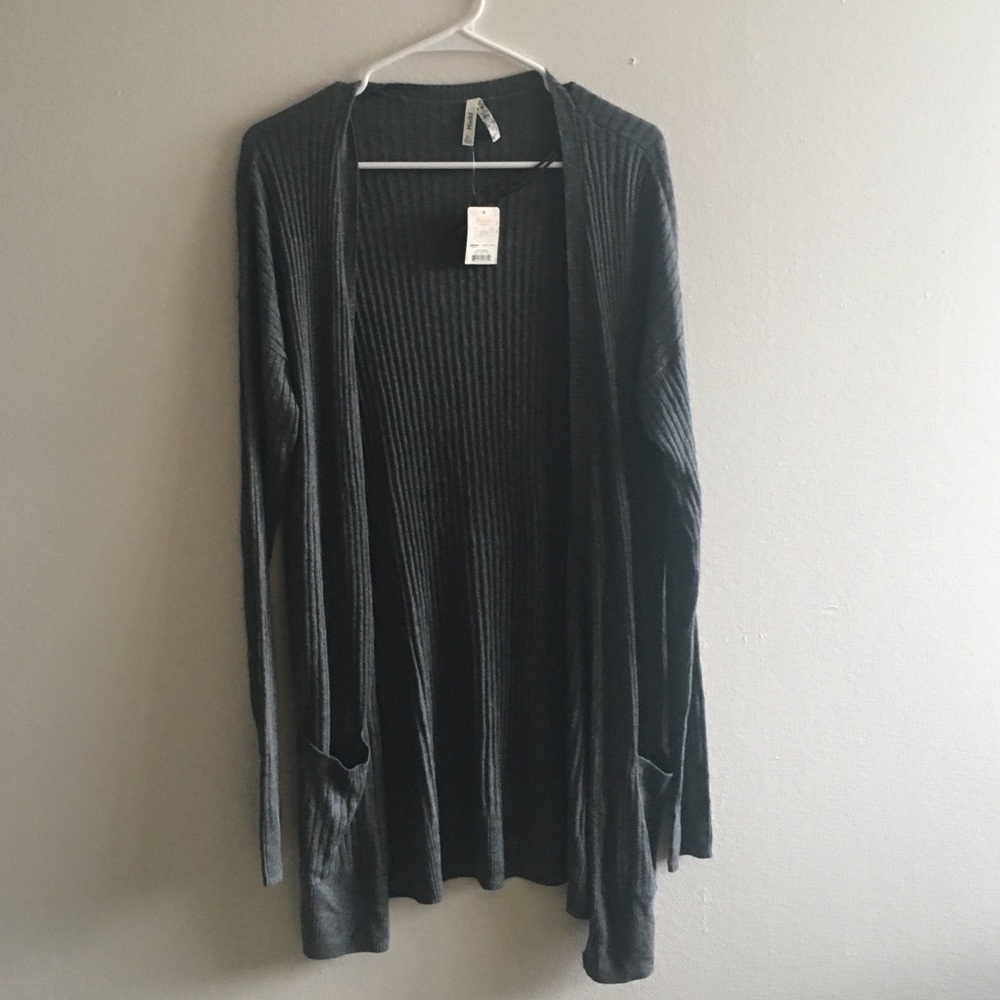 NWT! Gray cardigan