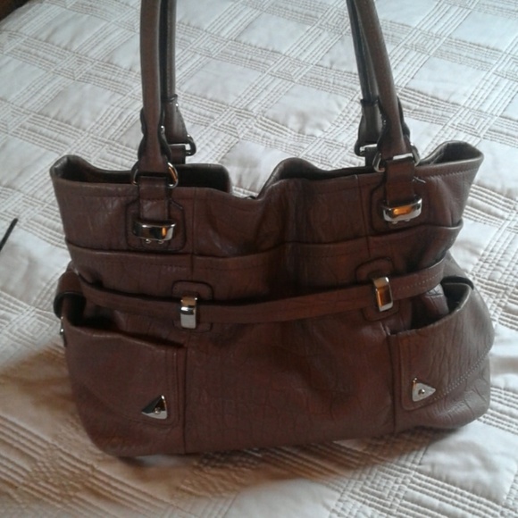 B Makowsky Leather Handbag - Picture 2 of 6