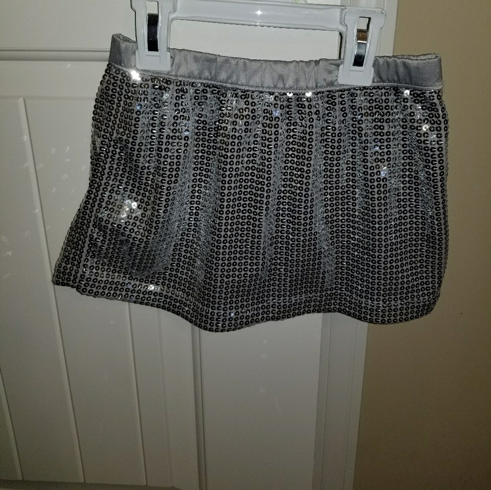 Girls skirt