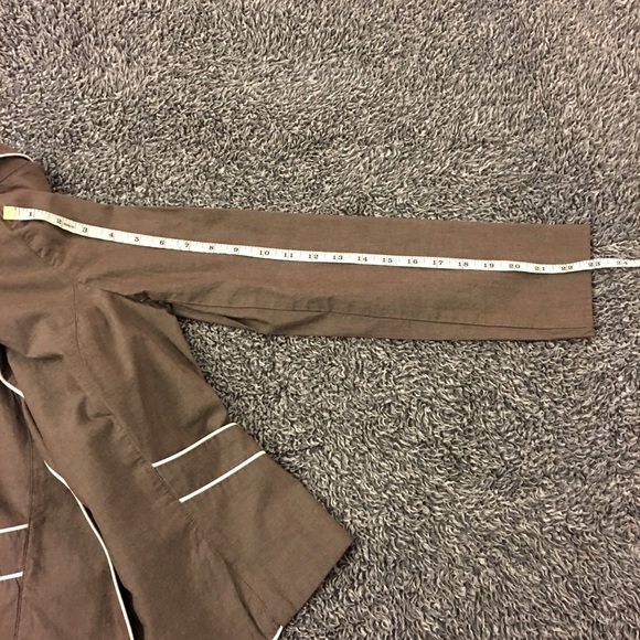 Brown blazer | with white trim! - Picture 8 of 8