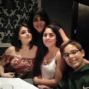 Meet your Posher, Jacqueline