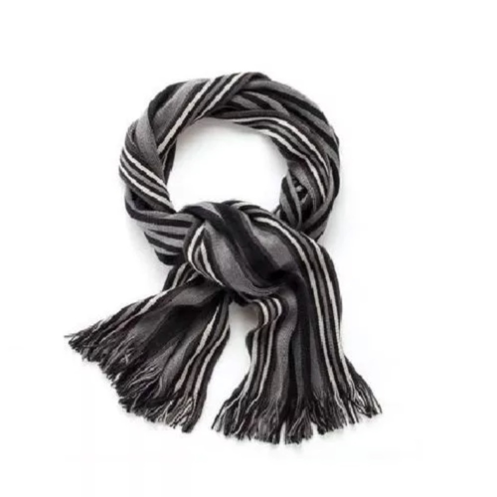 NWT apt 9 charcoal heather raschel scarf