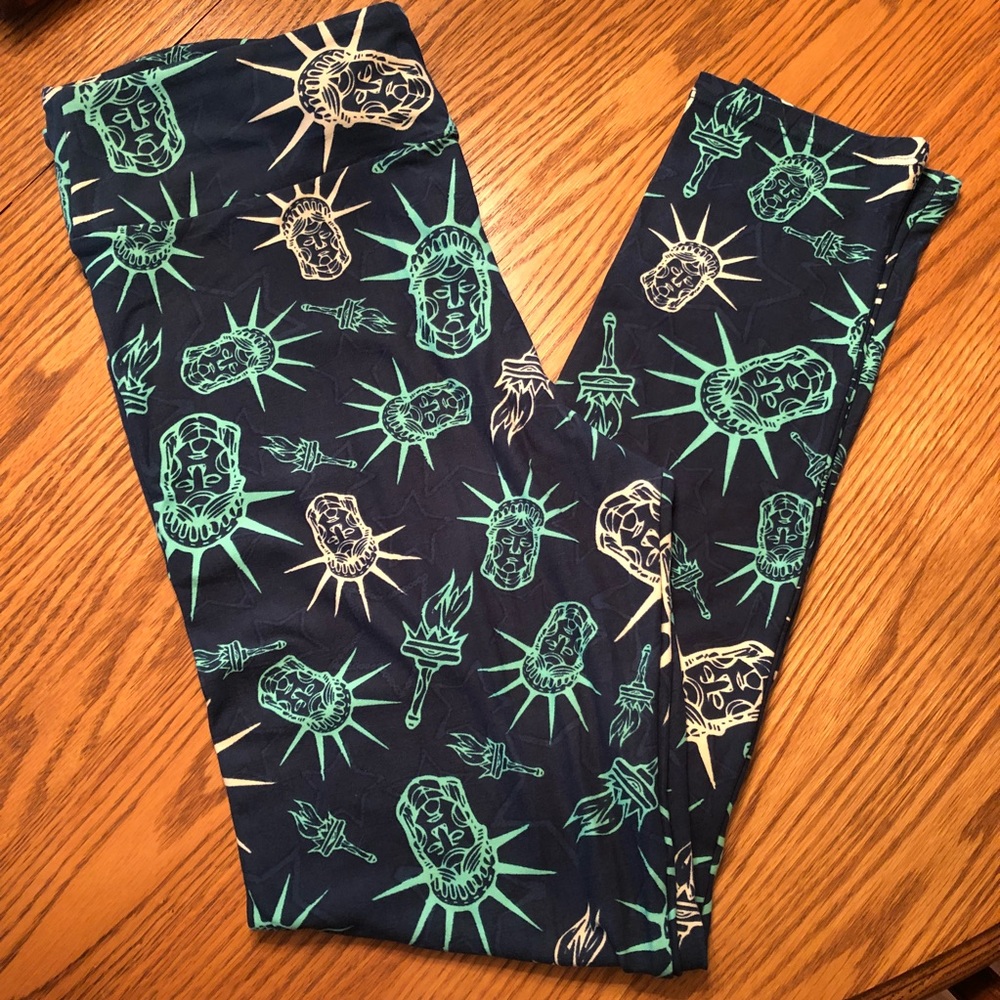LuLaRoe TC Americana Leggings