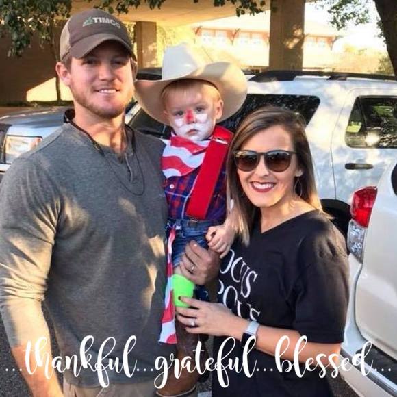 Meet your Posher, Shelby - Picture 1 of 1