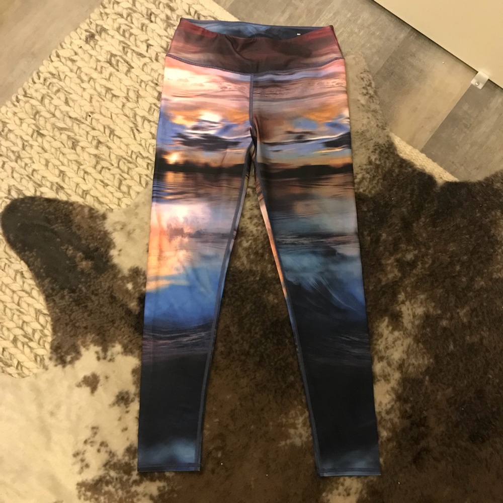 AE sunset leggings