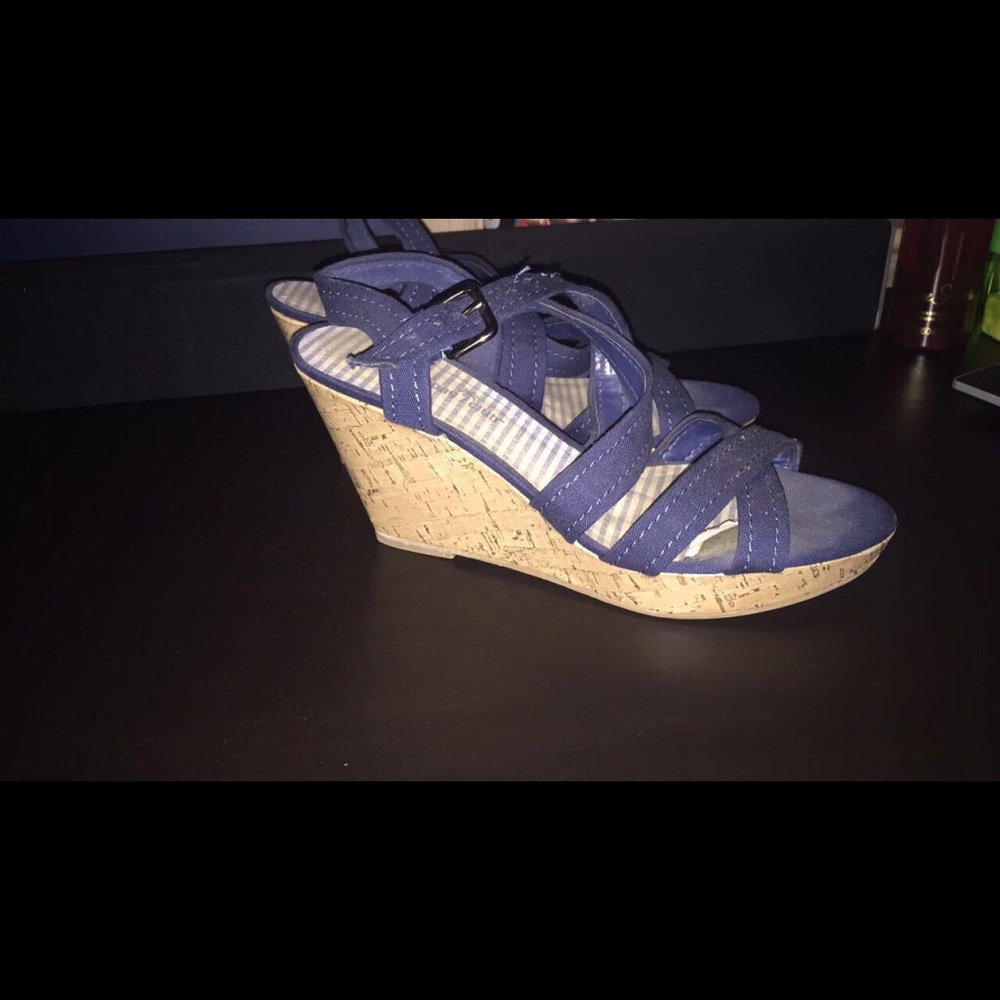 Navy blue wedges.