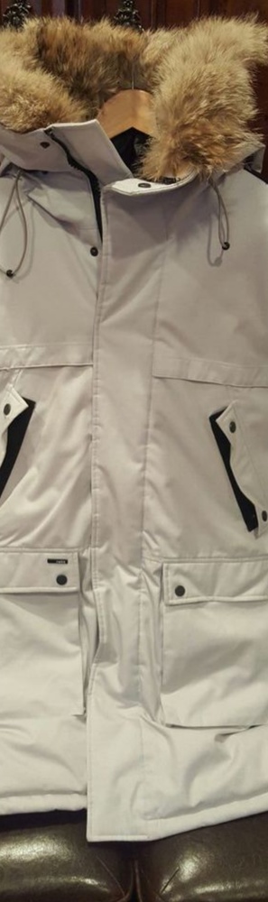 Nobis yatesy parka