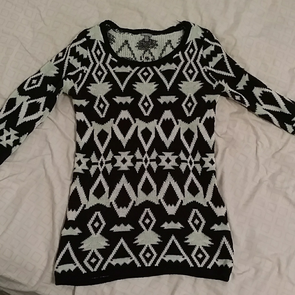 Long sleeve sweater