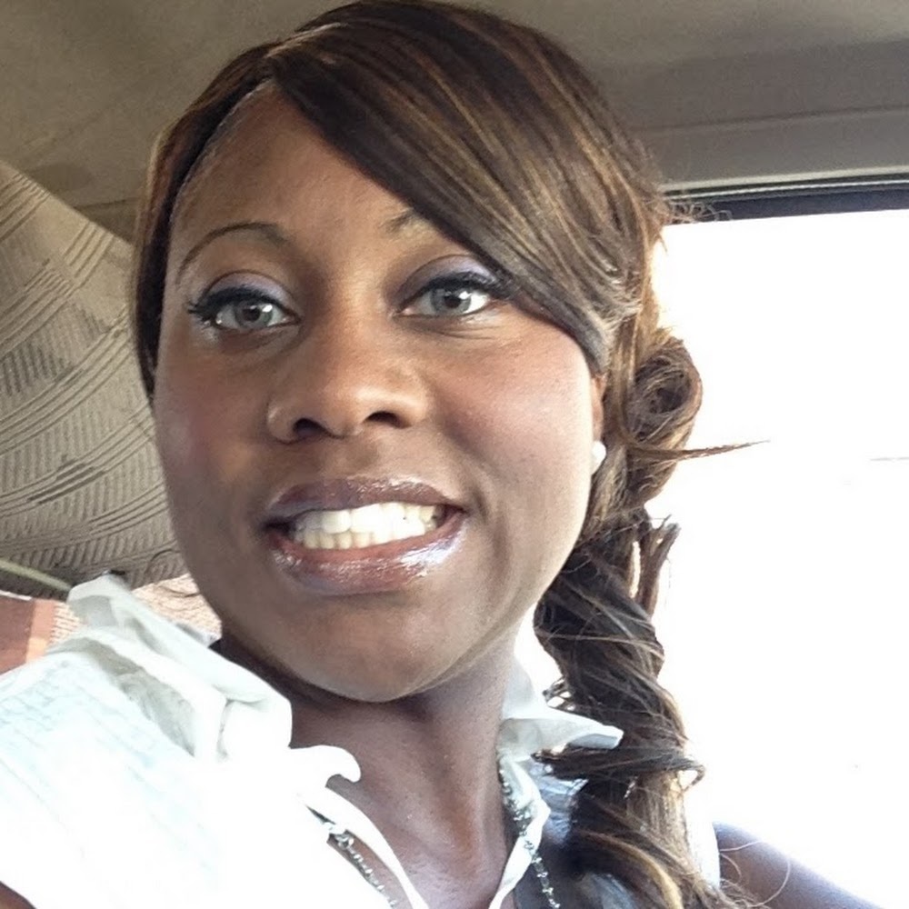 Meet your Posher, Lapricia