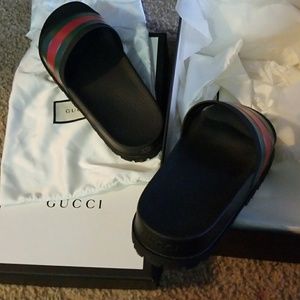 Gucci slippers G10