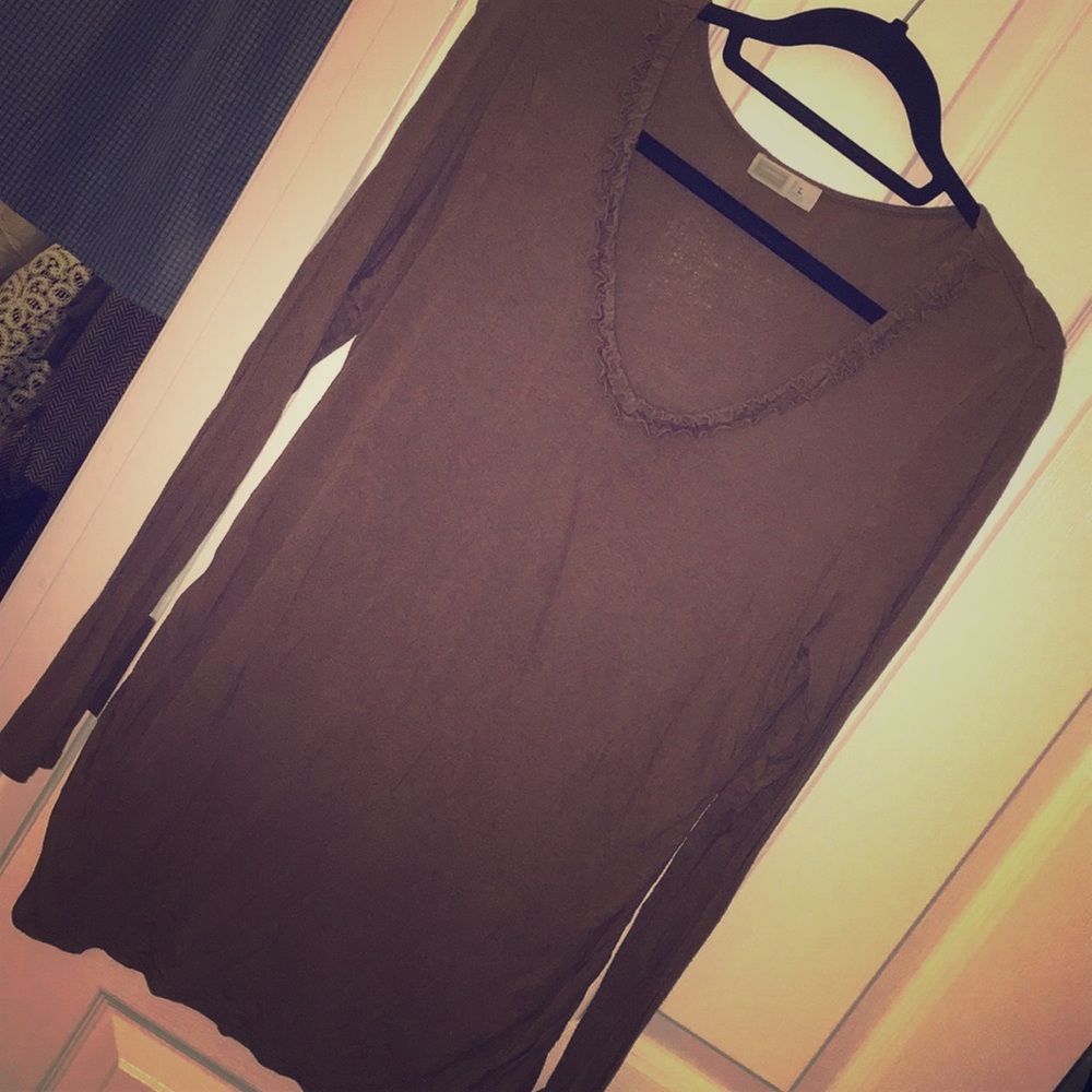 Old Navy maternity top, Brown, L