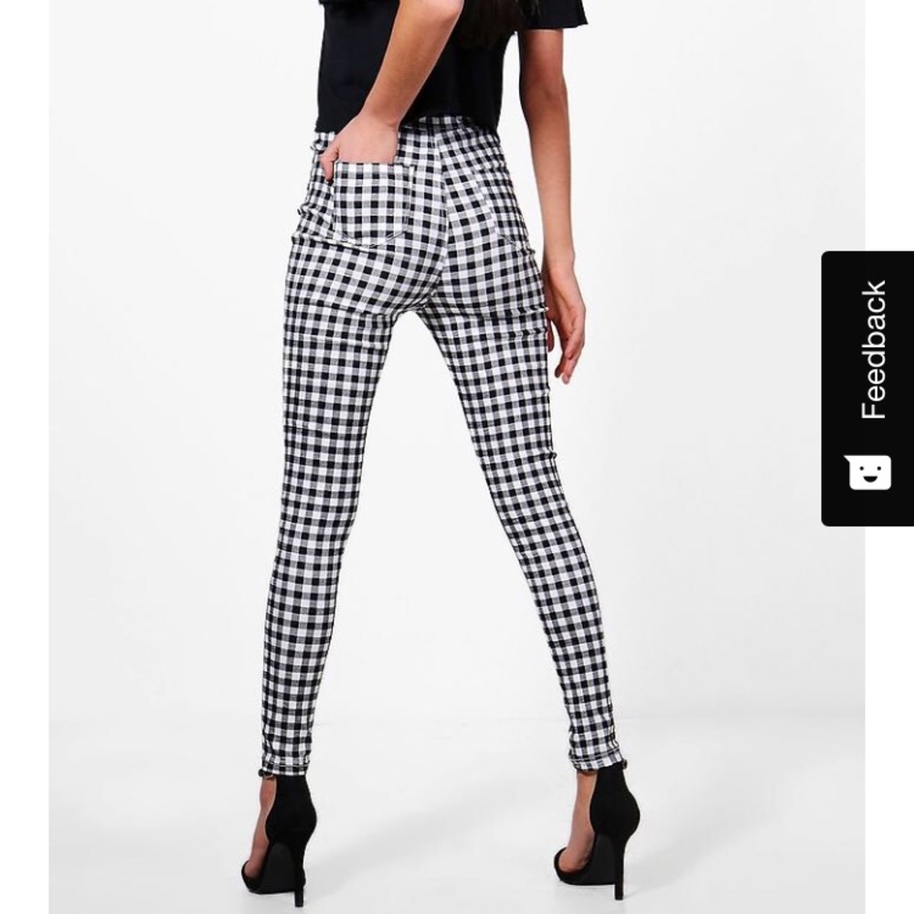 BooHoo Lara High Rise Gingham Tube Jeans