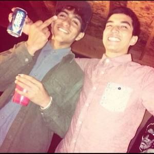 Meet your Posher, Ramon