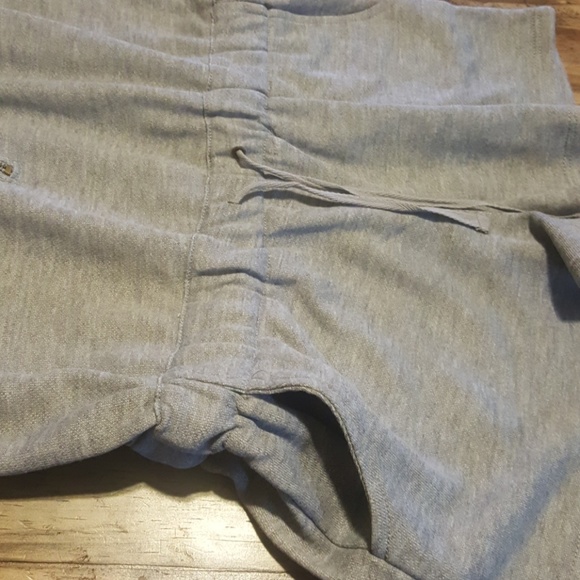 Gray romper NWT - Picture 3 of 3