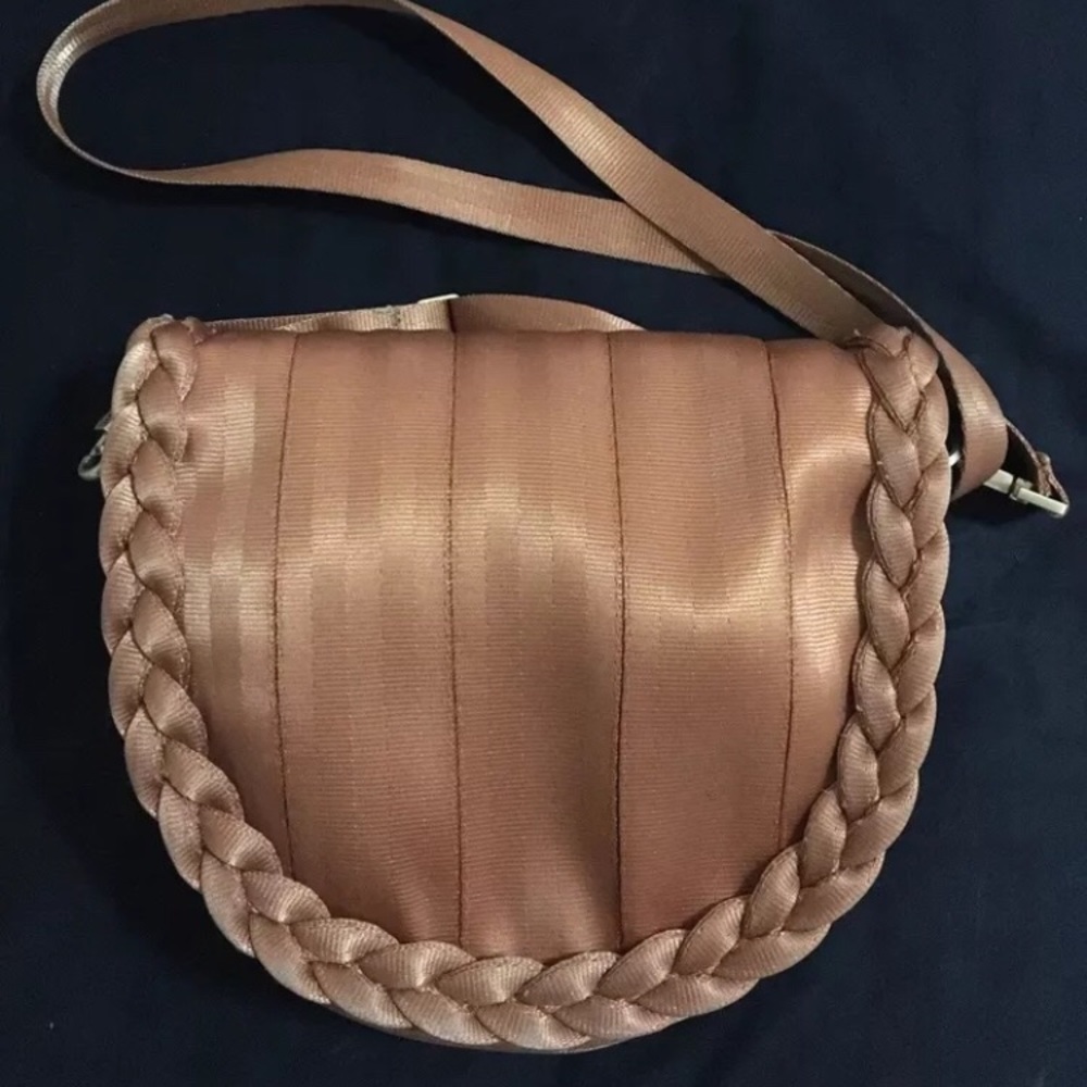 Harveys Seatbeltbag- Sophia Saddle Bag in Cognac