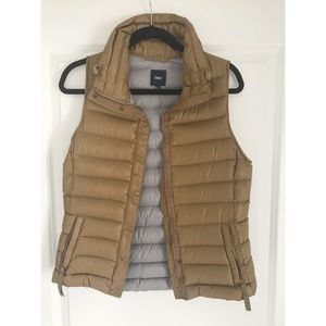 GAP Down Puffer Vest