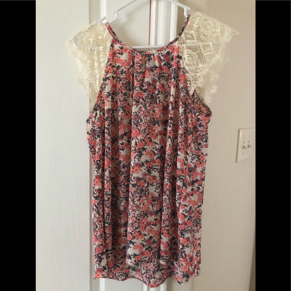 Floral top