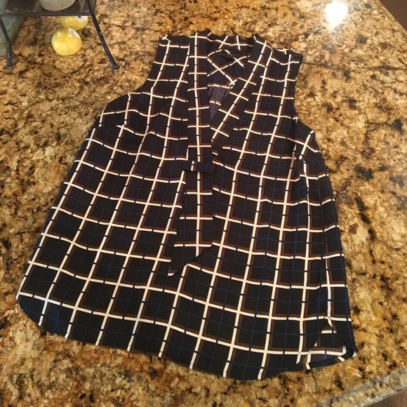 For @_jen J. CREW silk- twill blouse in windowpane - Picture 3 of 7