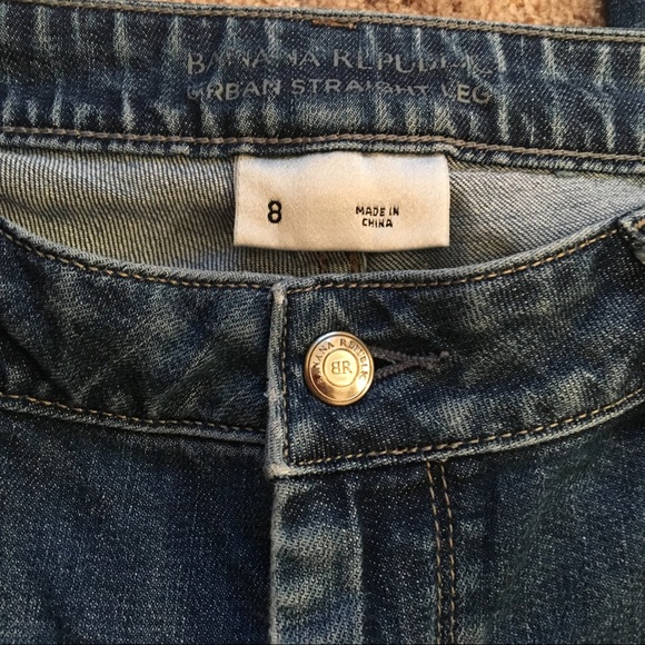 Banana Republic Urban Straight Leg Jeans - Picture 4 of 7