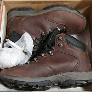 Hi-Tec Altitude Guide hiking boots