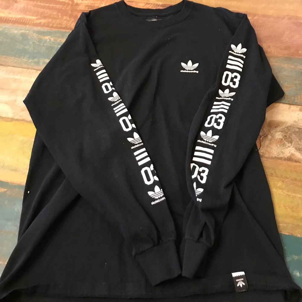 Adidas Shirt size Medium