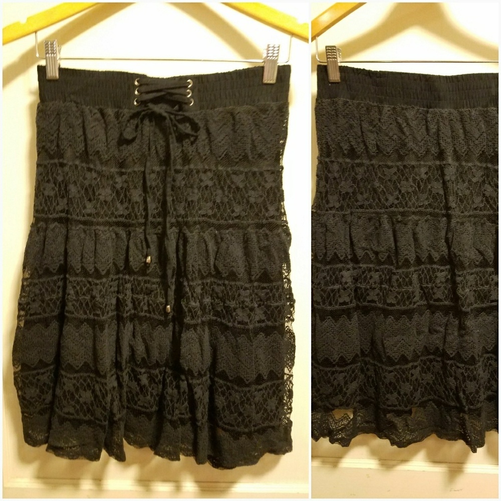 Super cute black lace skirt