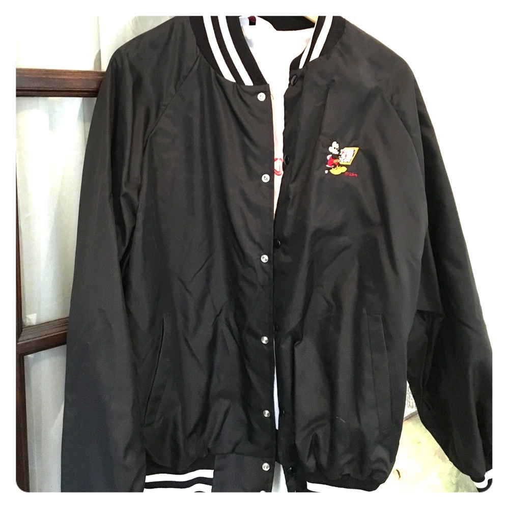 DISNEY FEATURE ANIMATION JACKET📽📽🎊🎊🎬❤️❤️