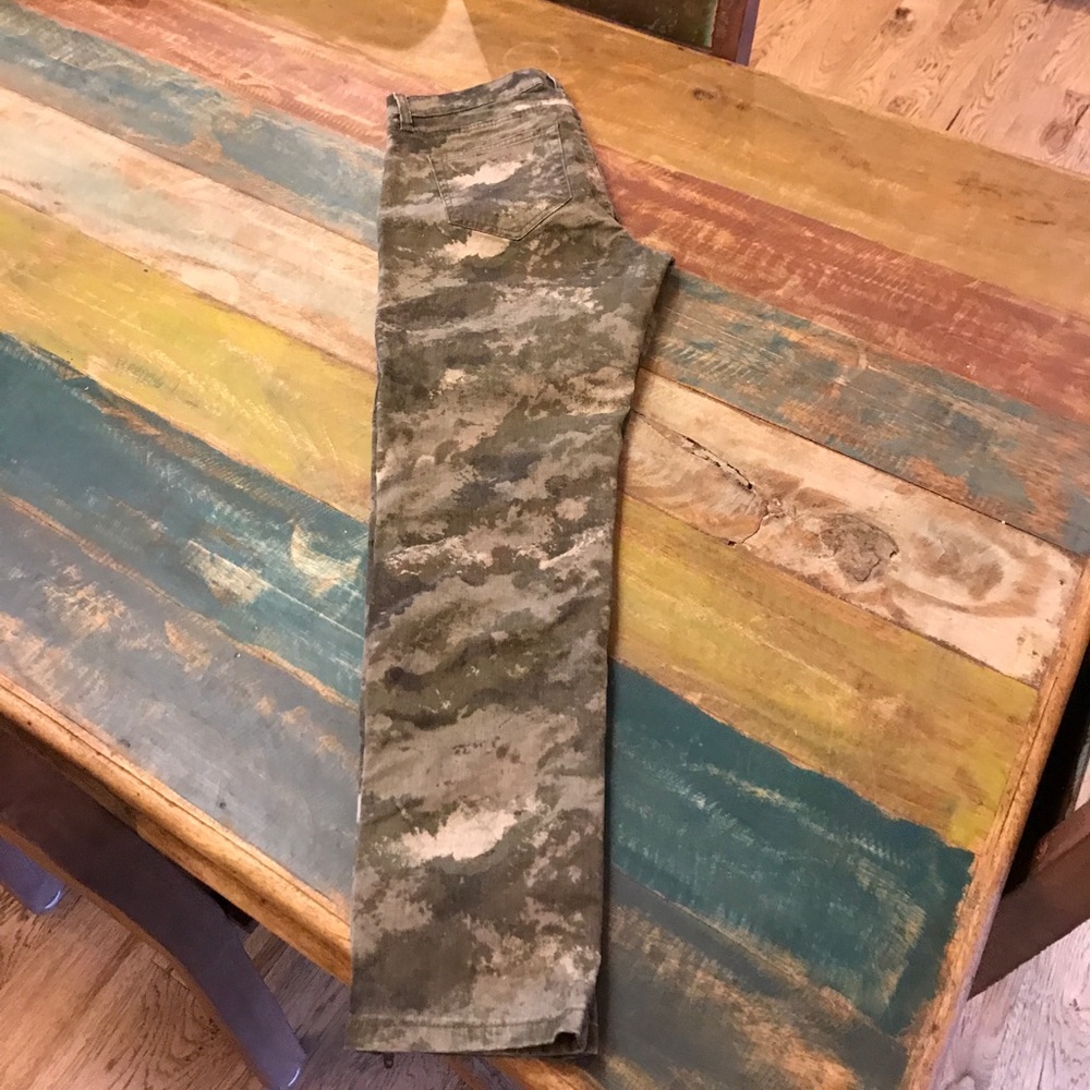 Urban Outfitters Brand BDG Size 32