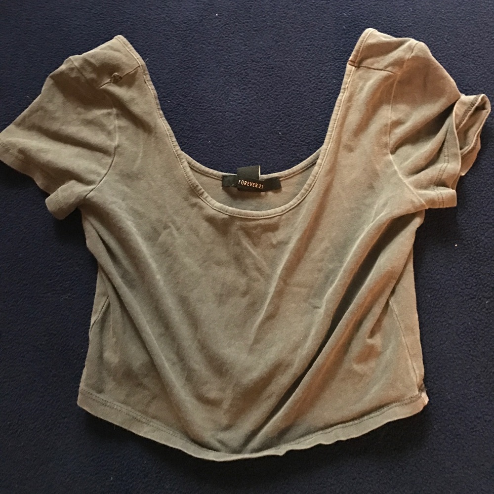 Acid washed grey crop top