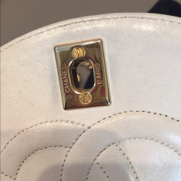 **SOLD** Vintage Auth Chanel Crescent Flap Bag - Picture 2 of 8