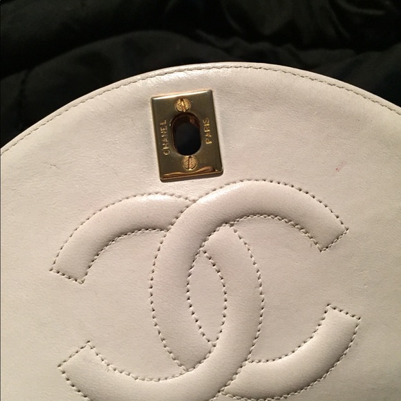 **SOLD** Vintage Auth Chanel Crescent Flap Bag - Picture 6 of 8