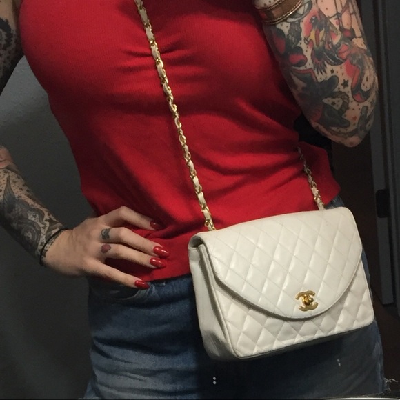 **SOLD** Vintage Auth Chanel Crescent Flap Bag - Picture 7 of 8