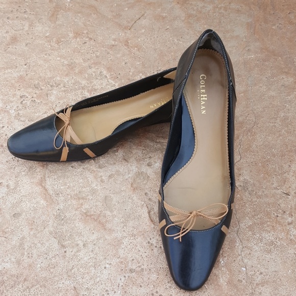 Cole Haan Shoes - Cole Haan Black Pointed Toe Flats Small Wedge 11