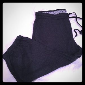 Nike Grey cropped sweats