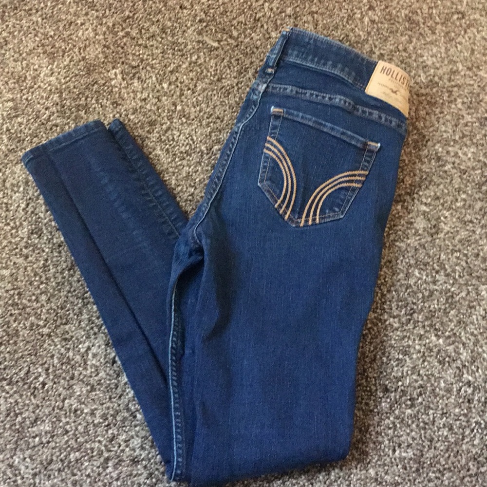 Hollister skinny jeans