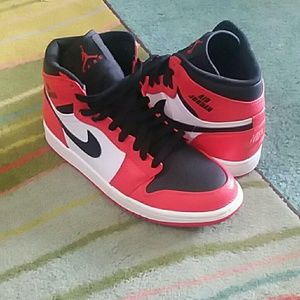 Rare air max orange 1s