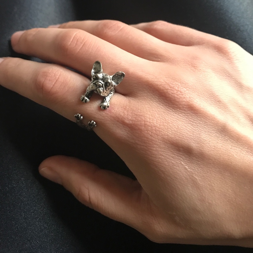 Frenchie ring