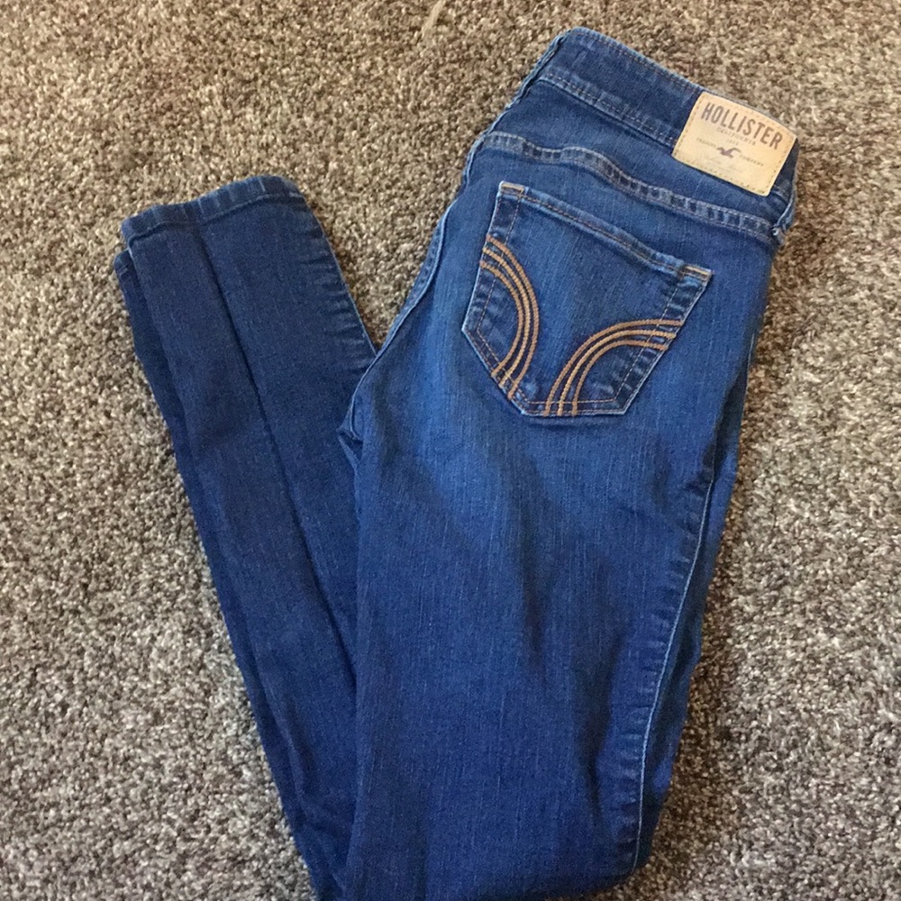 Hollister skinny jeans