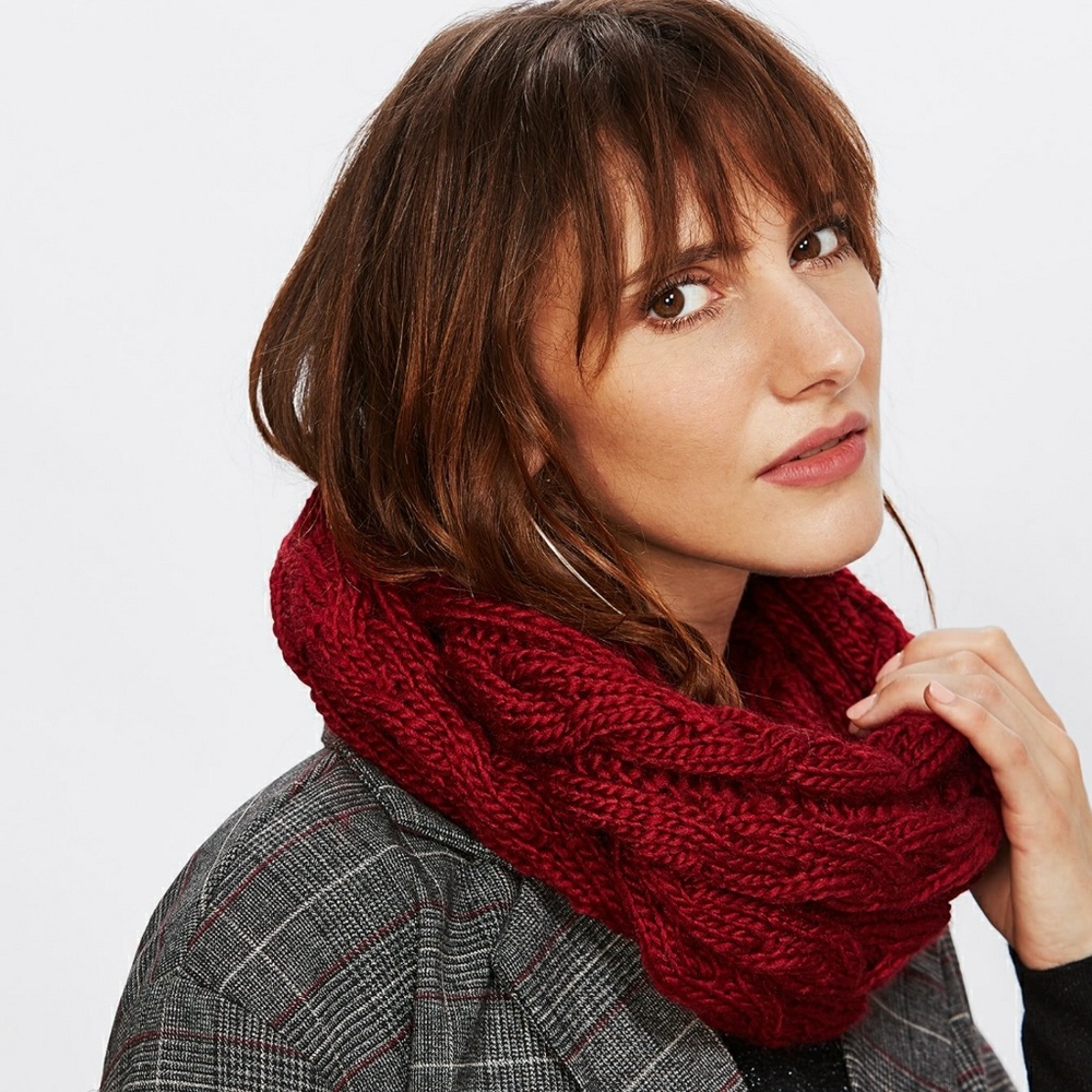🌿CROCHET INFINITY SCARF! - Picture 4 of 4