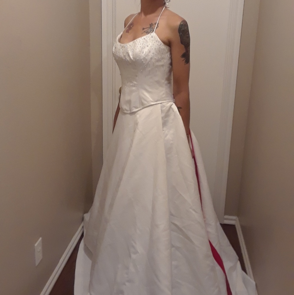 Never worn wedding dress