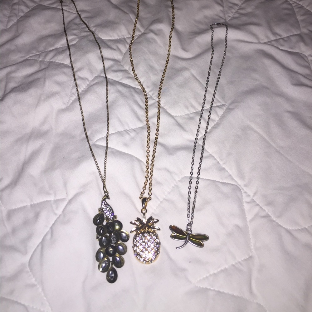 Beautiful necklace bundle ✨