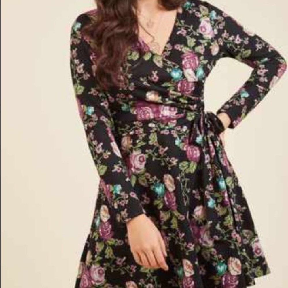 Long sleeve floral ModCloth faux wrap dress NWOT