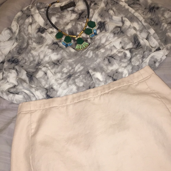 J. Crew Pale pink Pencil Skirt - Picture 7 of 7