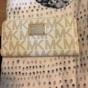 Never used Michael Kors wallet