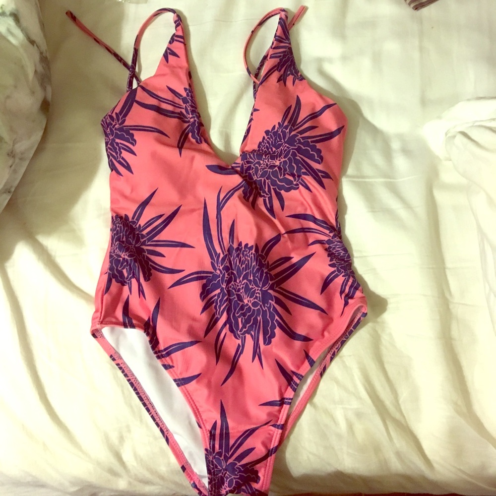 One piece bathing suit